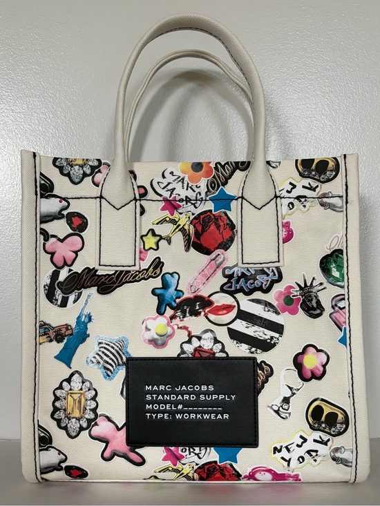 Marc Jacobs Handbags - New Marc Jacobs Cotton Canvas Graphic Sticker-Print Medium Tote White Multi